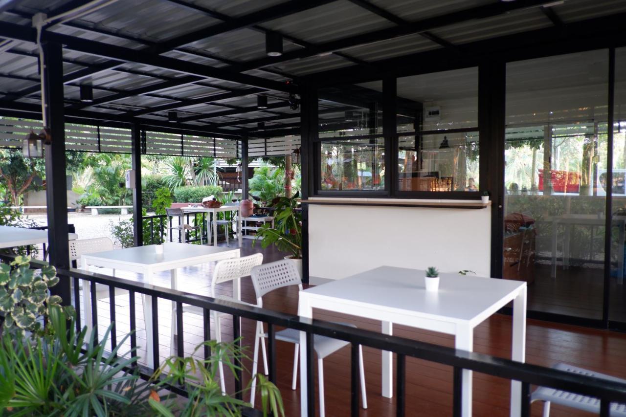 Sameikei Homestay 프레 외부 사진