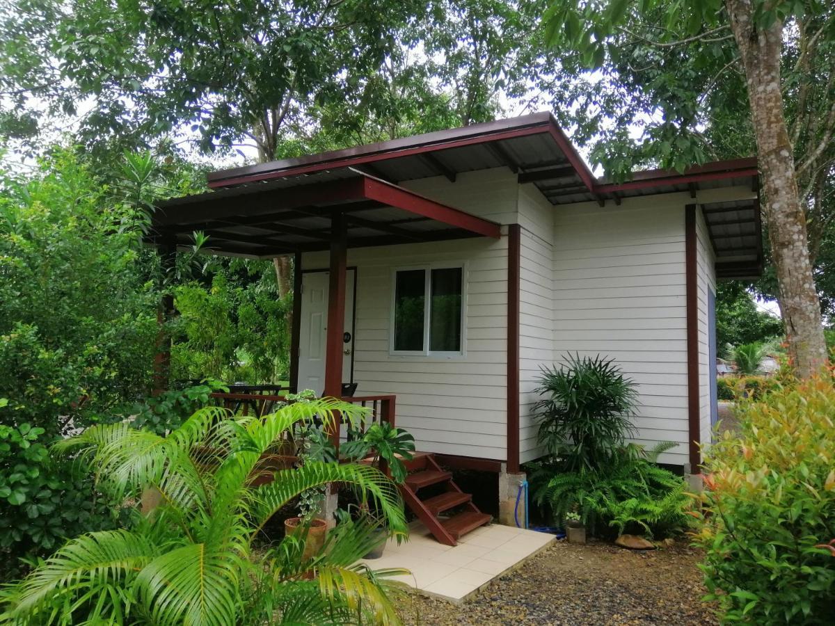 Sameikei Homestay 프레 외부 사진